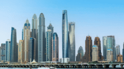 Menikmati Panorama di Hotel Tertinggi Dunia